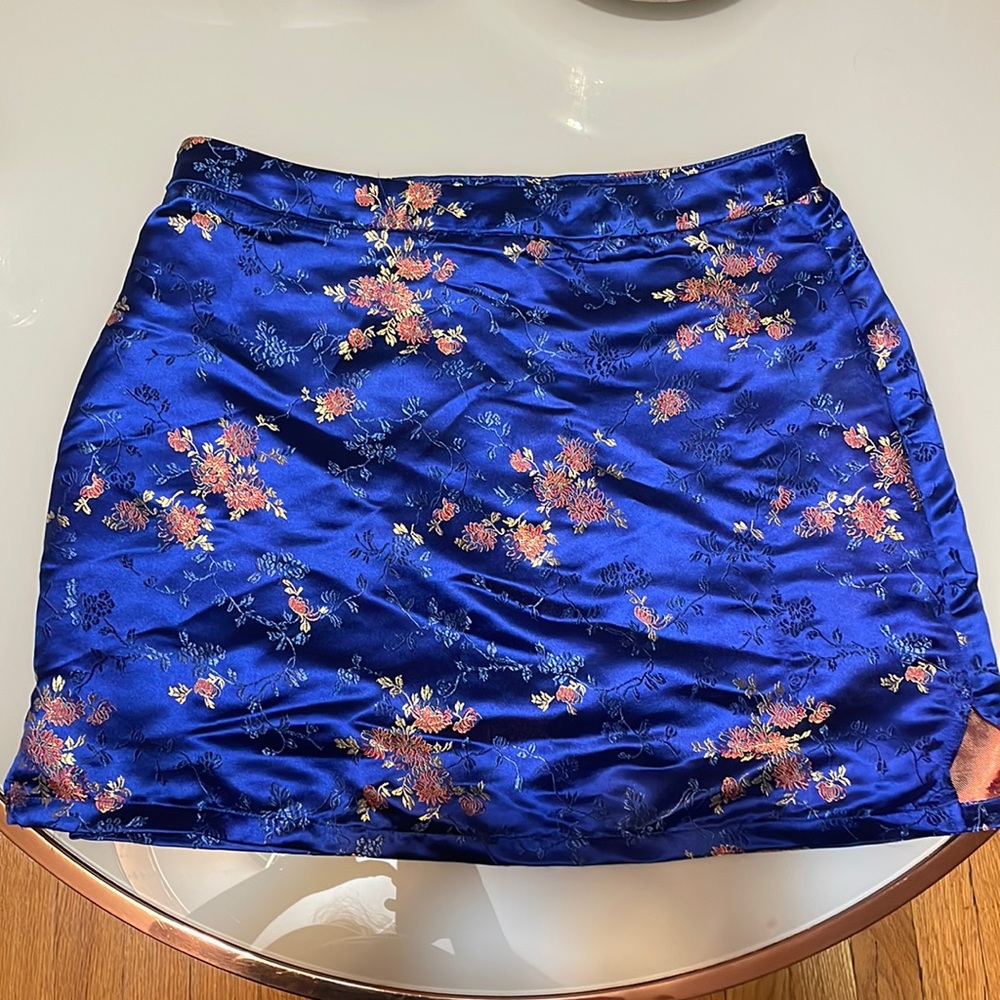 JAPANESE PRINT BLUE SATIN PENCIL DRESS